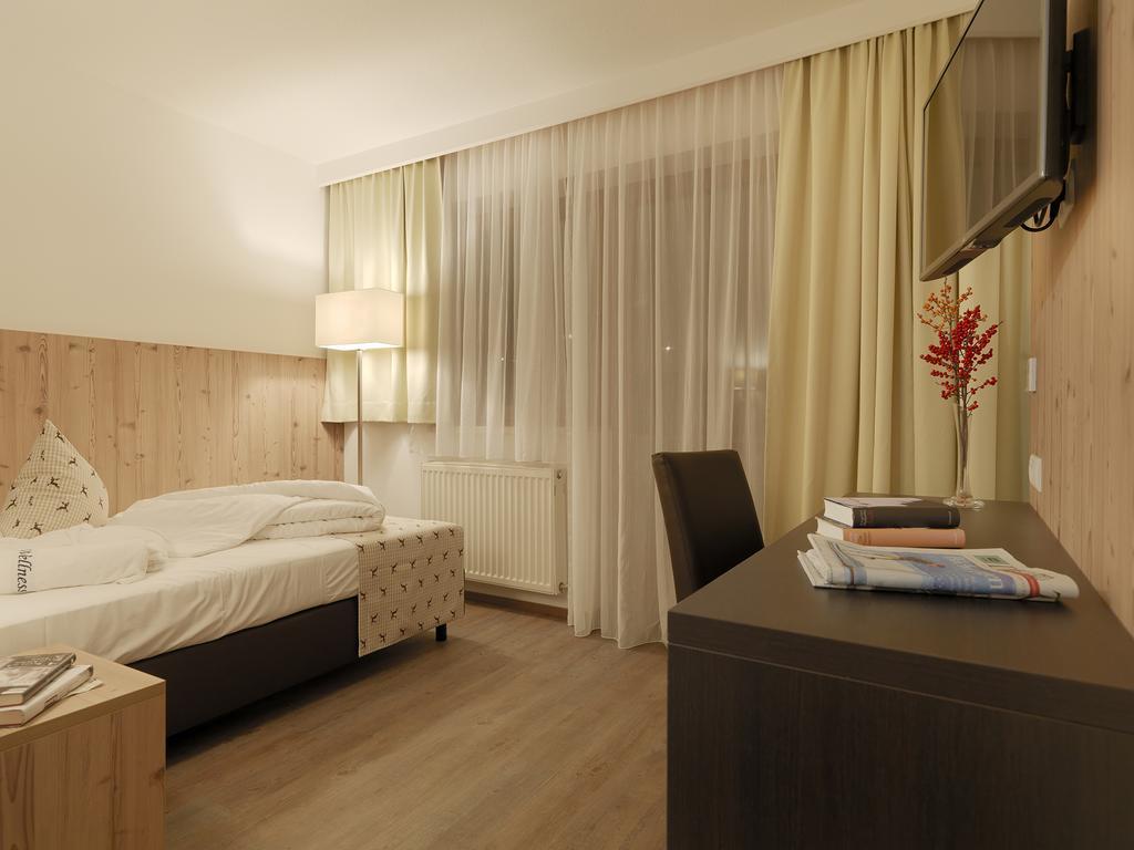 Hotel Venetblick Jerzens Exteriör bild