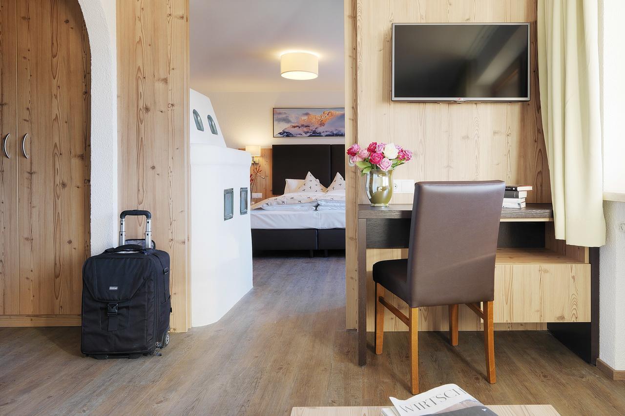 Hotel Venetblick Jerzens Exteriör bild